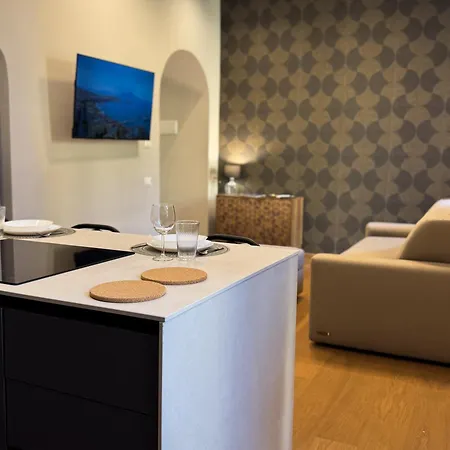 Bonito29 - Temporary 4* נאפולי